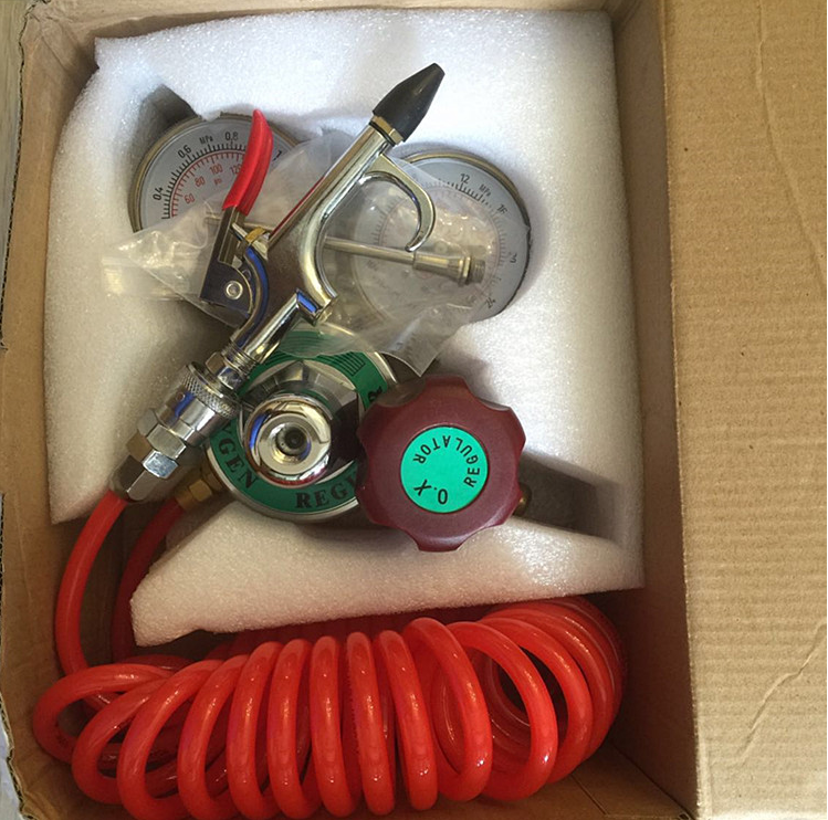 氦气减压充气嘴